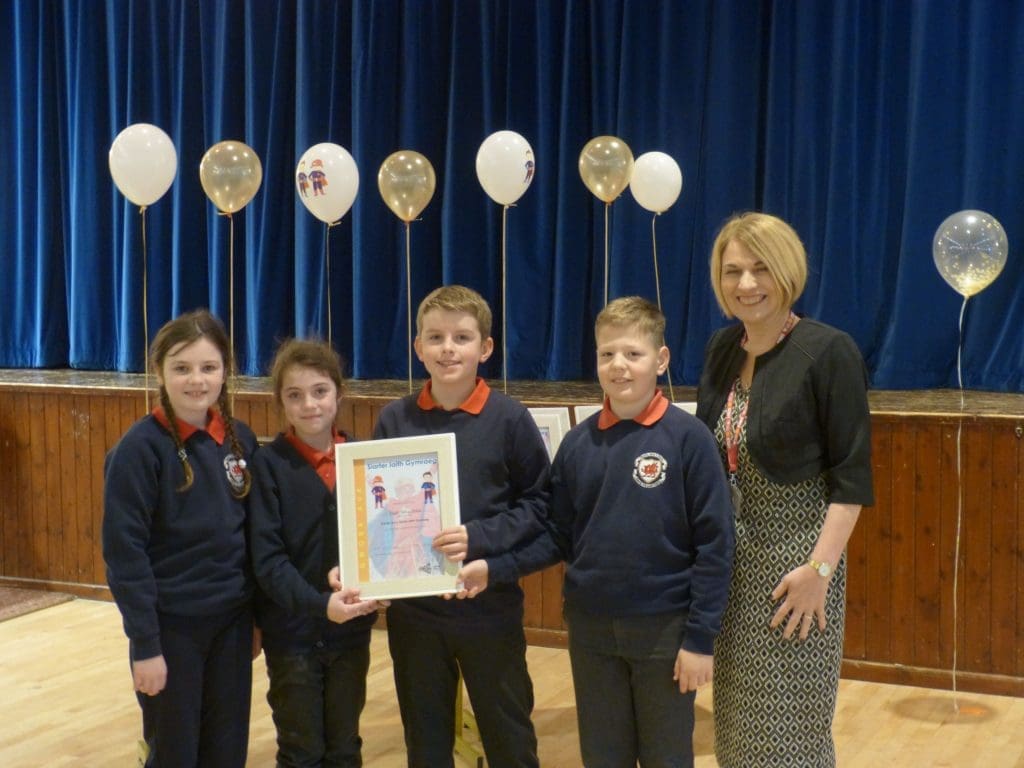 Gwobrau Siarter Iaith i ysgolion Wrecsam a Sir y Fflint