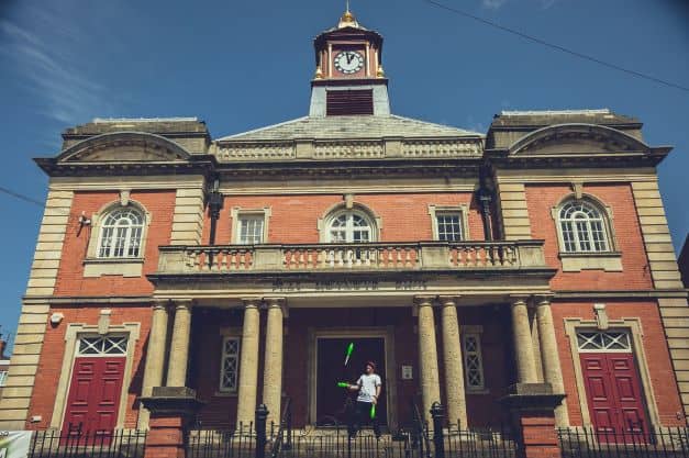 Rhowch eich Barn ar Ddyfodol y Rhos