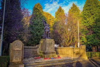 Remembrance Sunday - image shows the cenotaph at Bodhyfryd in Wrexham