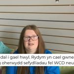 Gwyliwch: Safbwyntiau terfynol gan ofalwr ifanc