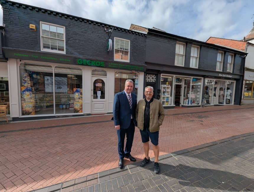 Cwblhau prosiectau adfywio treftadaeth pellach yn ardal gadwraeth Canol Dinas Wrecsam