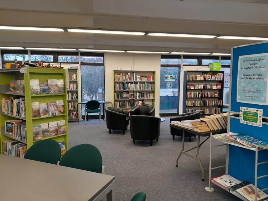 Cefn Mawr library