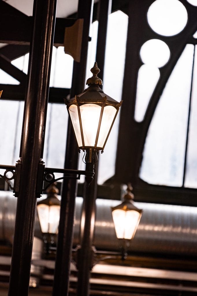 Traditonal Metal Light