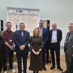 Gweinidog Llywodraeth Cymru, Jayne Bryant AoS, yn ymweld â'r Hyb Creadigol newydd yn Wrecsam