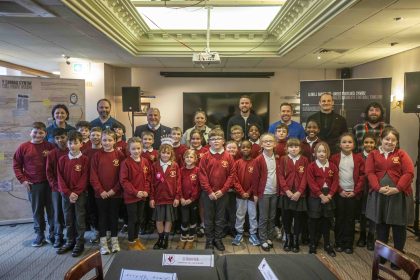 'Amgueddfa Dau Hanner' Wrecsam yn coffáu pen-blwydd Cymdeithas Bêl-droed Cymru yn 150 oed - mewn lluniau