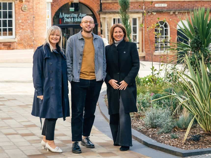 WRECSAM YN CYFLWYNO MYNEGIAD O DDIDDORDEB AR GYFER DINAS DIWYLLIANT Y DU 2029