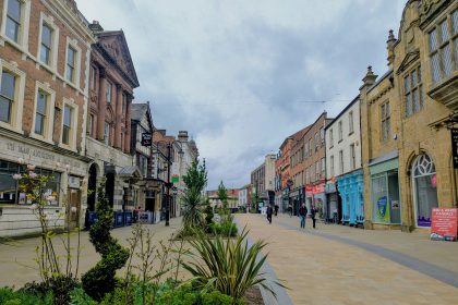 Siarter Diogelwch Nos i Fenywod, y cyntaf o’i fath yng ngogledd Cymru, i gael ei lansio yn Nhŷ Pawb.