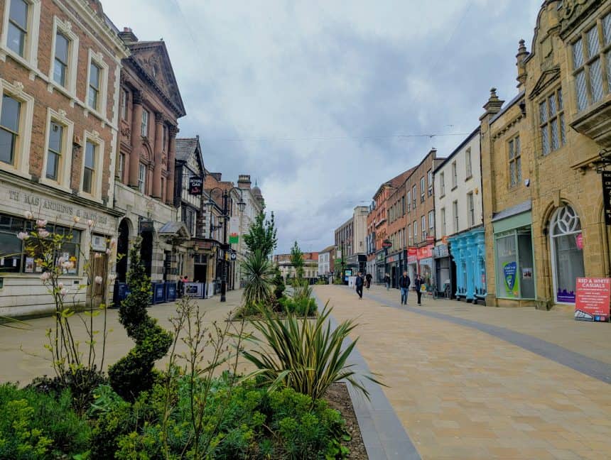 Siarter Diogelwch Nos i Fenywod, y cyntaf o’i fath yng ngogledd Cymru, i gael ei lansio yn Nhŷ Pawb.