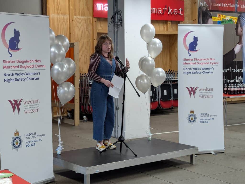 Lansio Siarter Diogelwch Menywod yn y Nos Gogledd Cymru yn Nhŷ Pawb