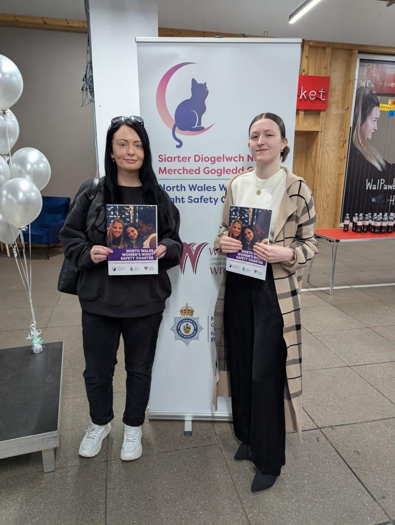 Lansio Siarter Diogelwch Menywod yn y Nos Gogledd Cymru yn Nhŷ Pawb