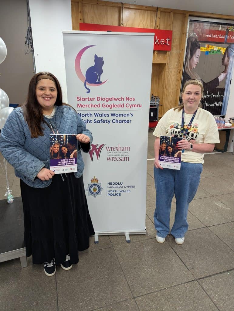 Lansio Siarter Diogelwch Menywod yn y Nos Gogledd Cymru yn Nhŷ Pawb