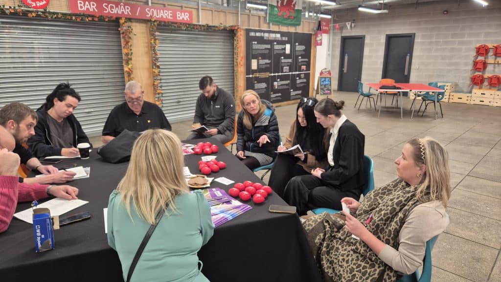 Lleoliadau Wrecsam yn dod at ei gilydd i gefnogi Siarter Diogelwch yn y Nos Wrecsam