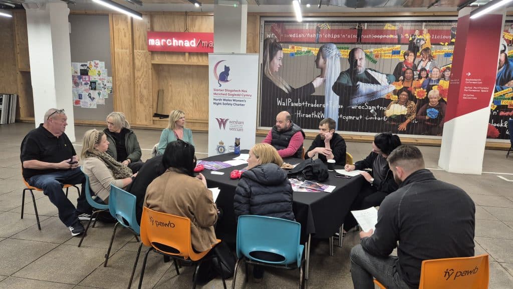 Lleoliadau Wrecsam yn dod at ei gilydd i gefnogi Siarter Diogelwch yn y Nos Wrecsam