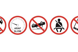 Arafwch, byddwch yn wyliadwrus, achubwch fywydau: Nodyn atgoffa diogelwch am Reolau’r Ffordd Fawr