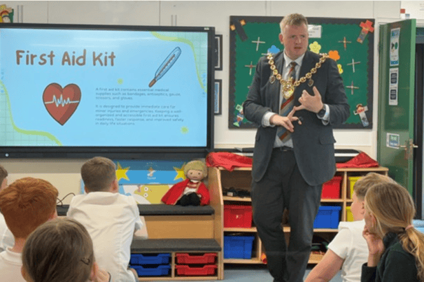 Mayor delivering first aid training to the pupils of St Paul's school