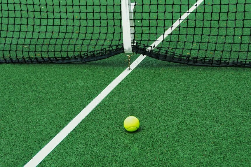 Tennis o'r radd flaenaf yn dychwelyd i Wrecsam ym mis Hydref