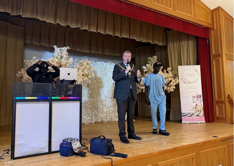 Mayor attending the Taste of Nigeria Festival