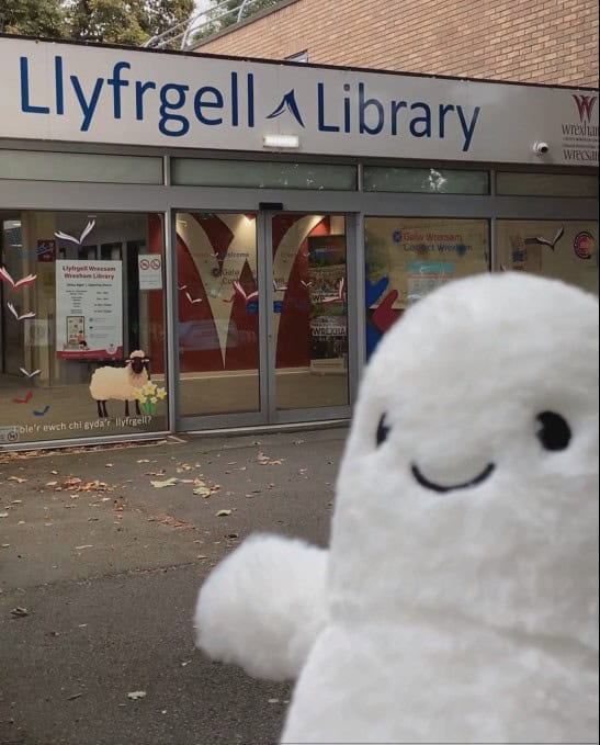 Horace outside Wrexham Library
