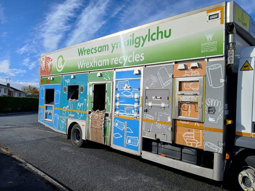 Cyfle i ddweud eich dweud ar ddyfodol gwasanaethau gwastraff ac ailgylchu yn Wrecsam