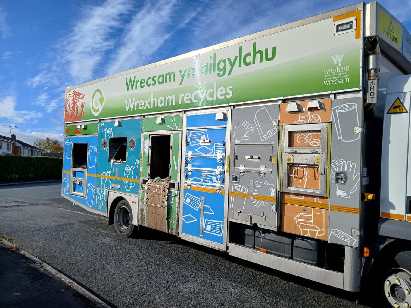 Cyfle i ddweud eich dweud ar ddyfodol gwasanaethau gwastraff ac ailgylchu yn Wrecsam